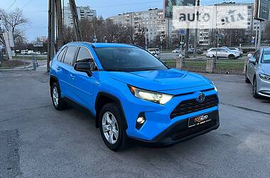 Позашляховик / Кросовер Toyota RAV4 2019 в Запоріжжі