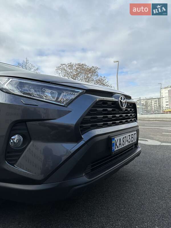 Позашляховик / Кросовер Toyota RAV4 2019 в Києві