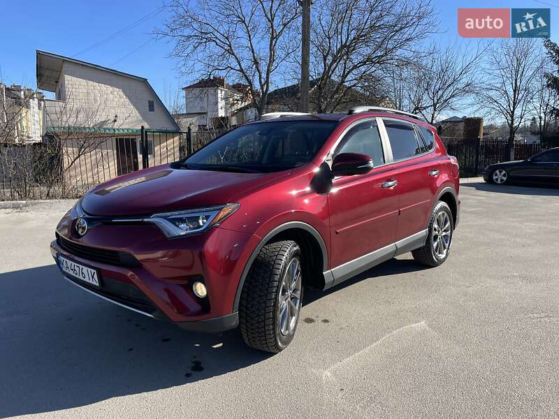 Внедорожник / Кроссовер Toyota RAV4 2017 в Киеве фото 3 Внедорожник / Кроссовер Toyota RAV4 2017 в Киеве