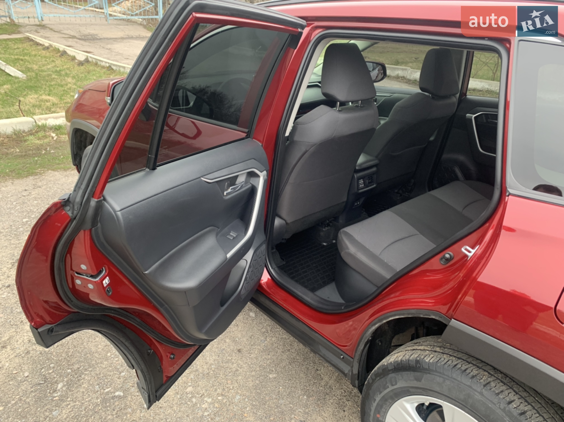 2019 Toyota RAV 4 - мініатюра 14