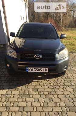 Позашляховик / Кросовер Toyota RAV4 2006 в Трускавці