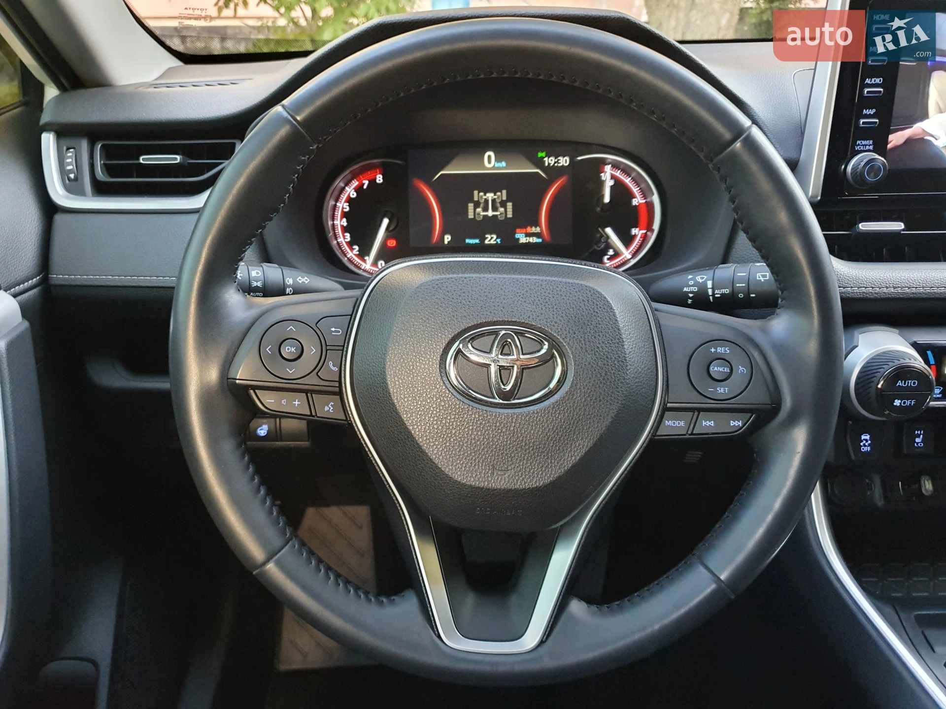 2019 Toyota RAV 4 - мініатюра 7
