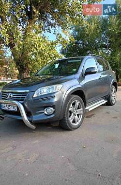 Внедорожник / Кроссовер Toyota RAV4 2010 в Кривом Роге