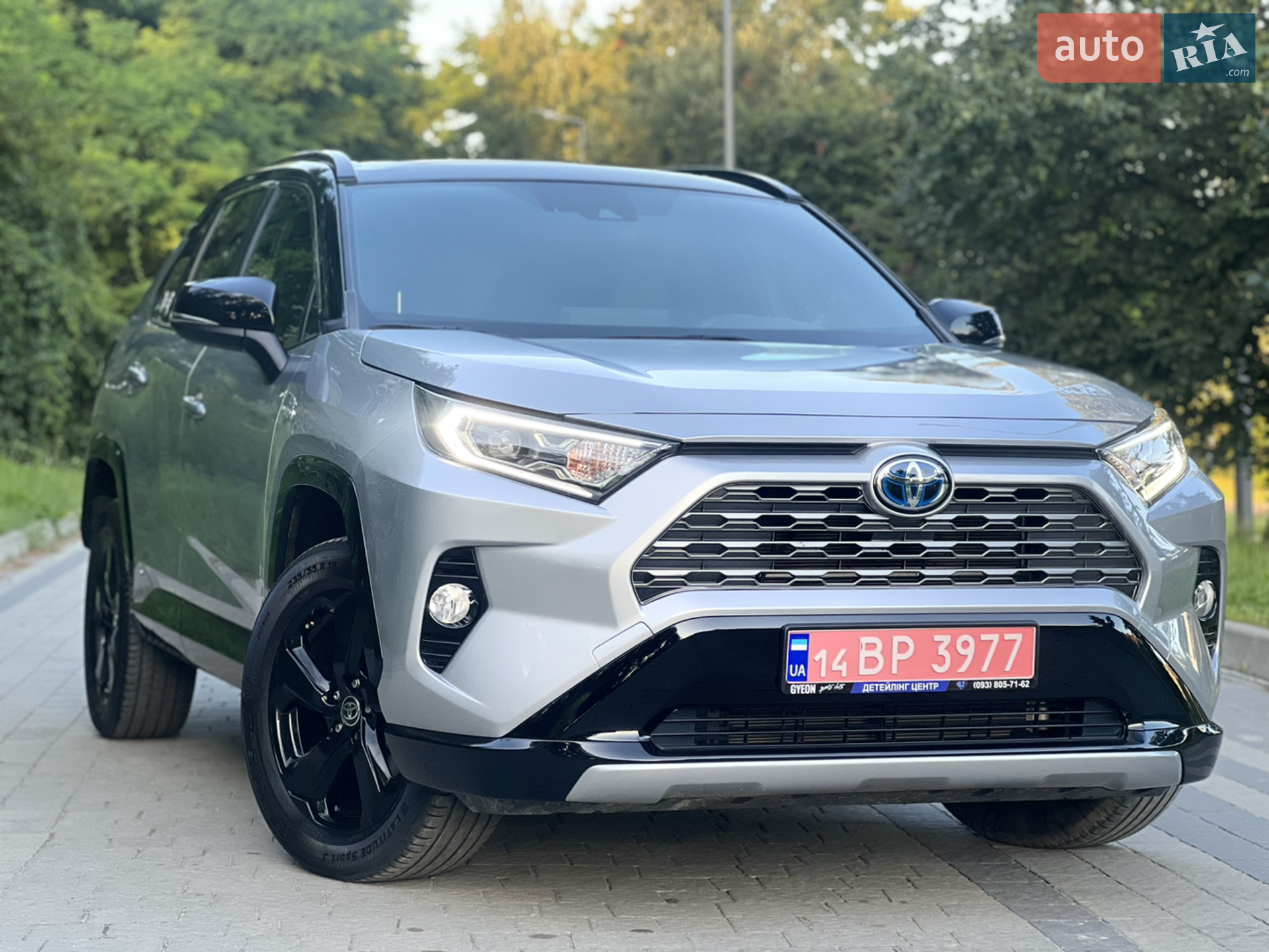 2020 Toyota RAV 4 - мініатюра 2