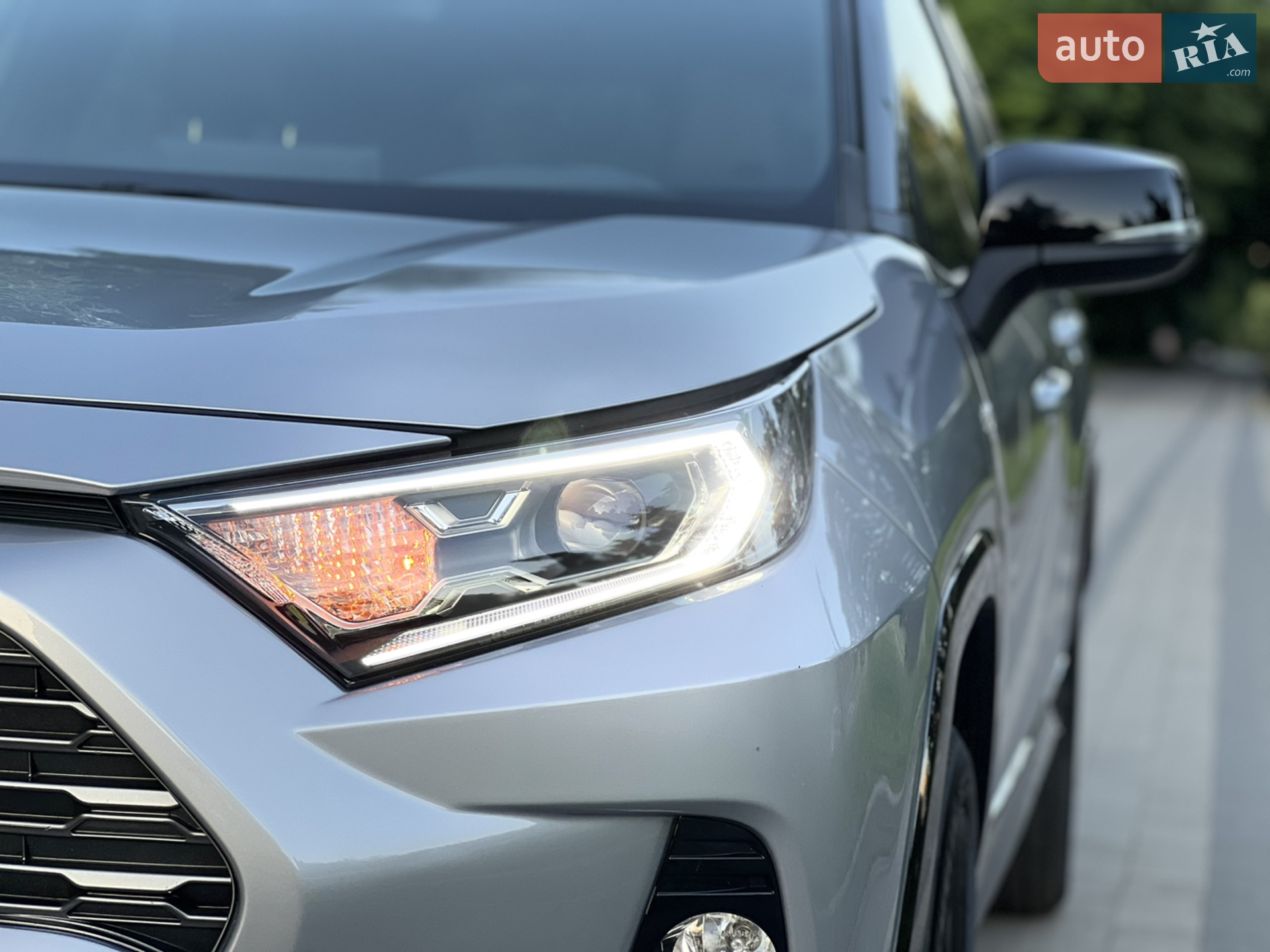 2020 Toyota RAV 4 - мініатюра 38