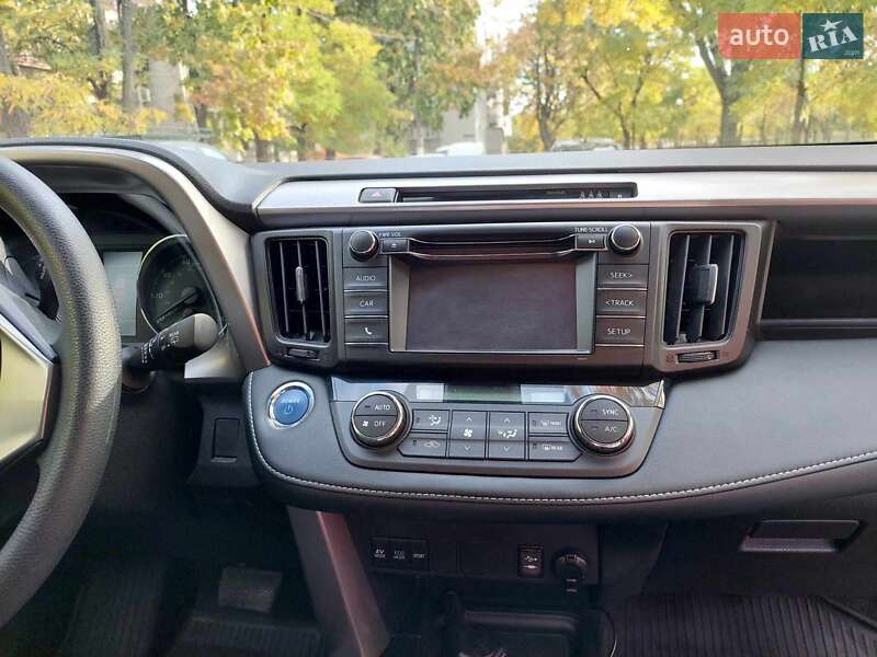 Позашляховик / Кросовер Toyota RAV4 2018 в Миколаєві