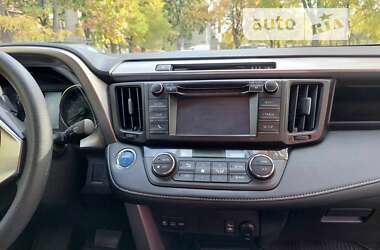 Внедорожник / Кроссовер Toyota RAV4 2018 в Николаеве