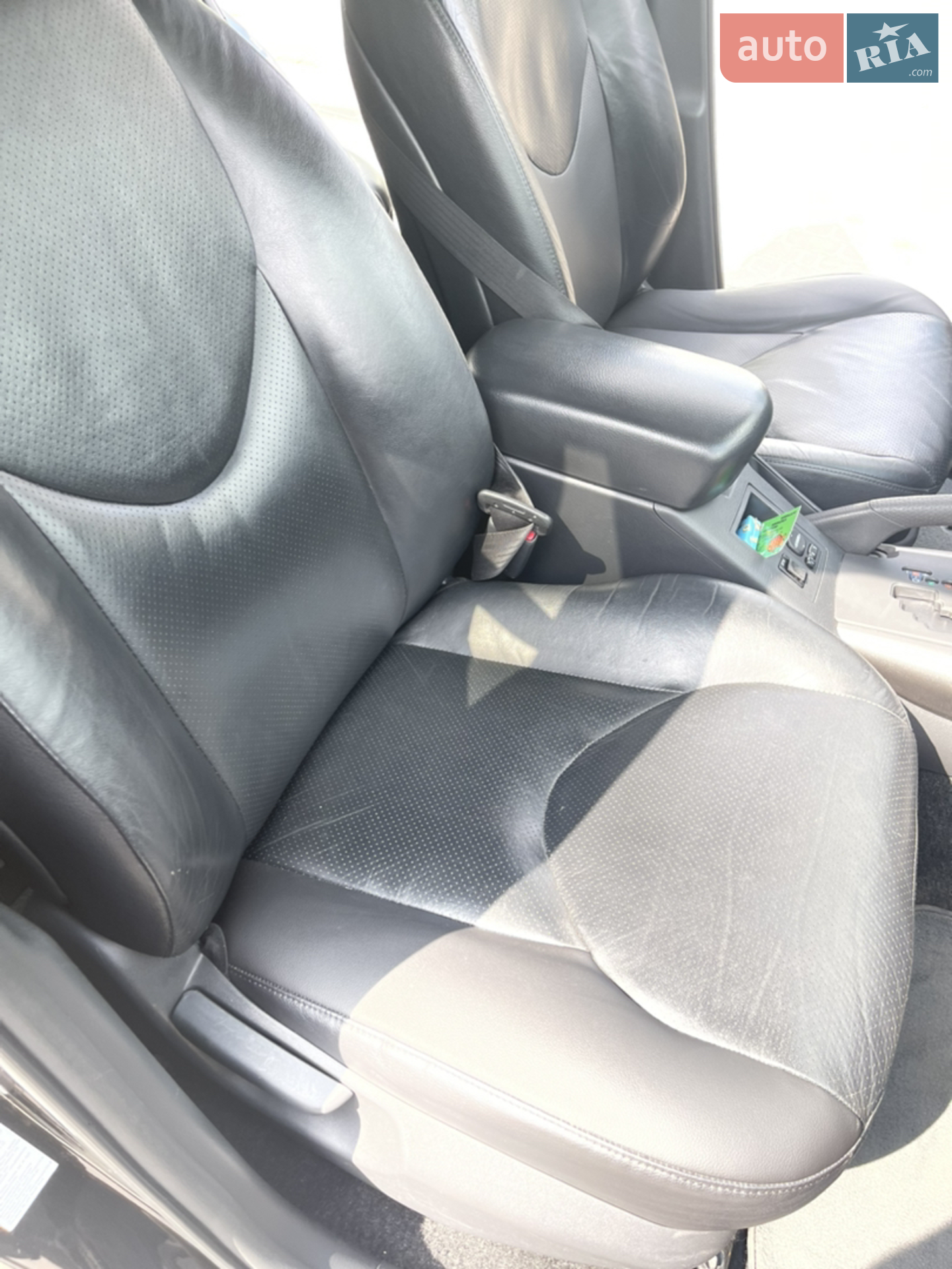 2011 Toyota RAV 4 - мініатюра 3