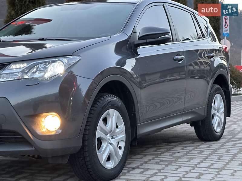 Внедорожник / Кроссовер Toyota RAV4 2014 в Межгорье фото 6 Внедорожник / Кроссовер Toyota RAV4 2014 в Межгорье