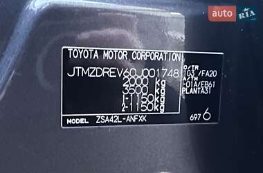 Позашляховик / Кросовер Toyota RAV4 2014 в Міжгір'ї