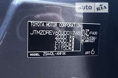Позашляховик / Кросовер Toyota RAV4 2014 в Міжгір'ї
