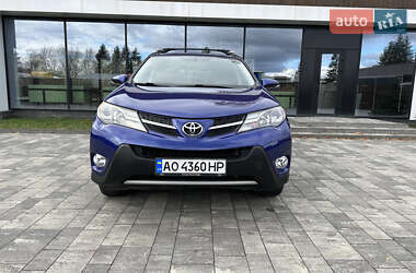 Внедорожник / Кроссовер Toyota RAV4 2014 в Тячеве