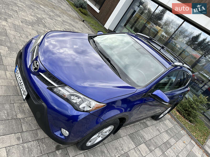 Toyota RAV4 2014
