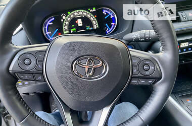 Позашляховик / Кросовер Toyota RAV4 2019 в Києві