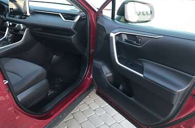 Позашляховик / Кросовер Toyota RAV4 2019 в Хмельницькому