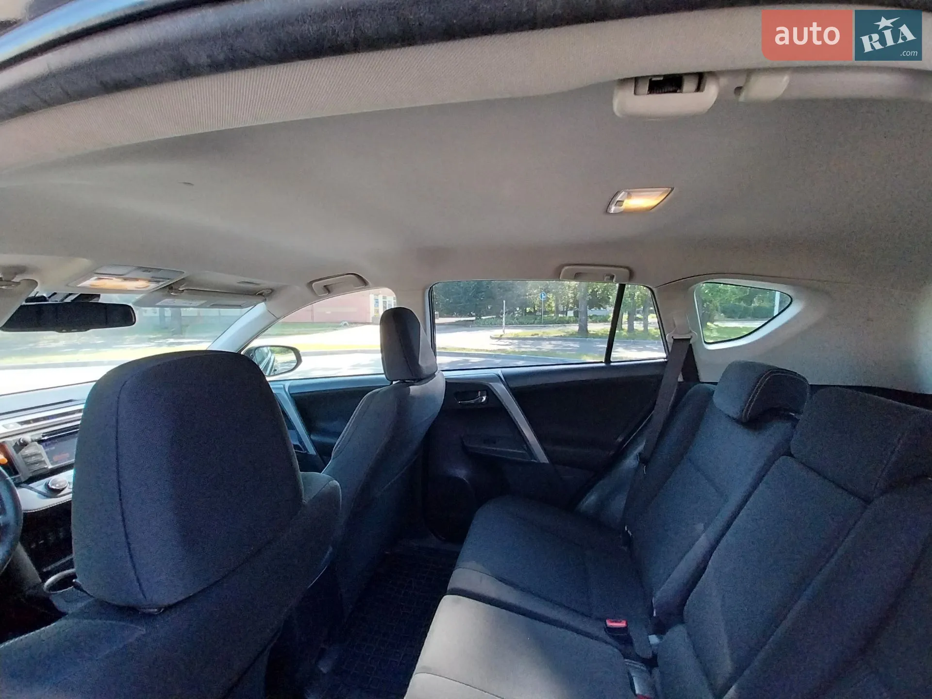 2013 Toyota RAV 4 - мініатюра 6