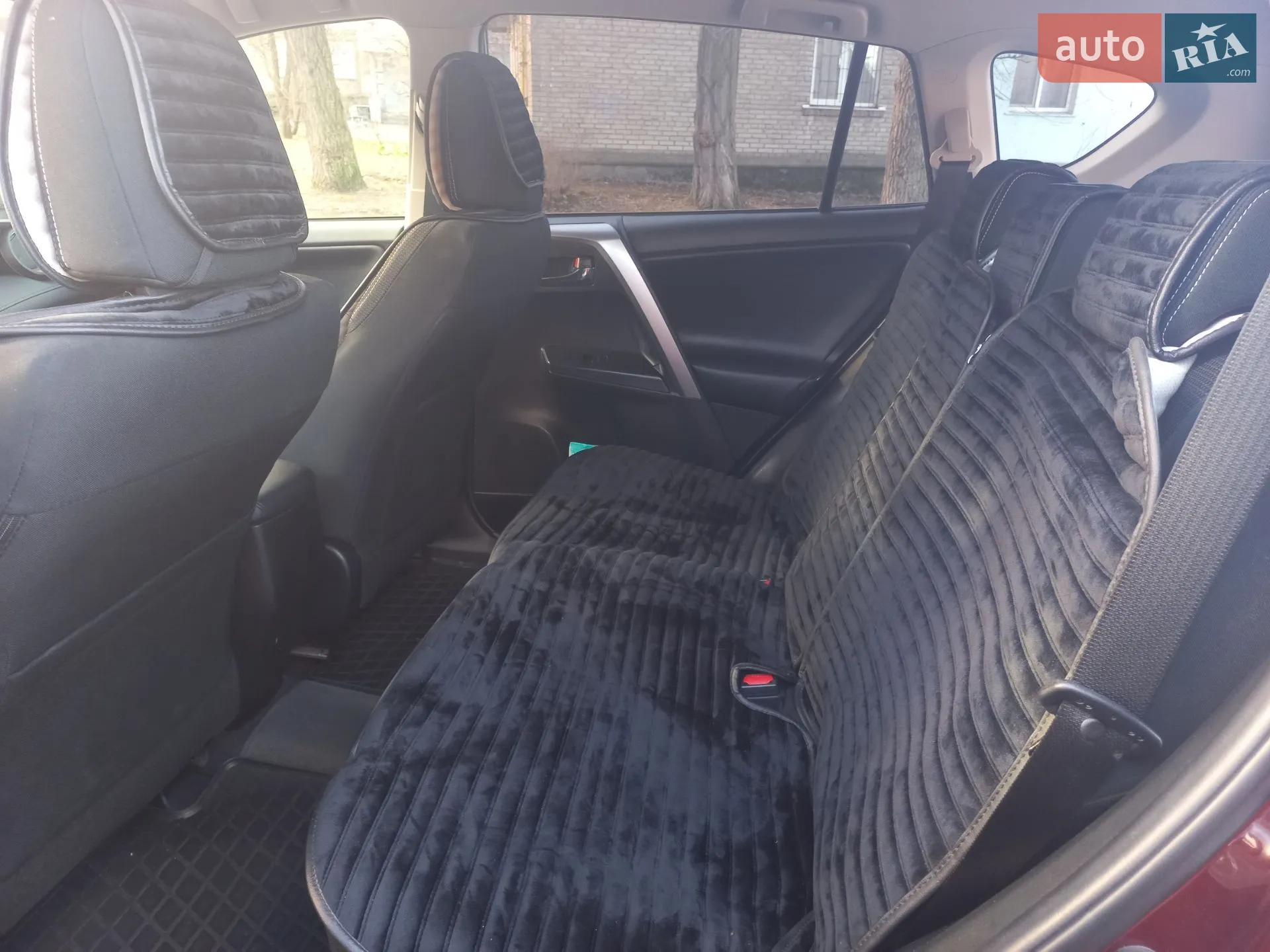 2017 Toyota RAV 4 - мініатюра 9
