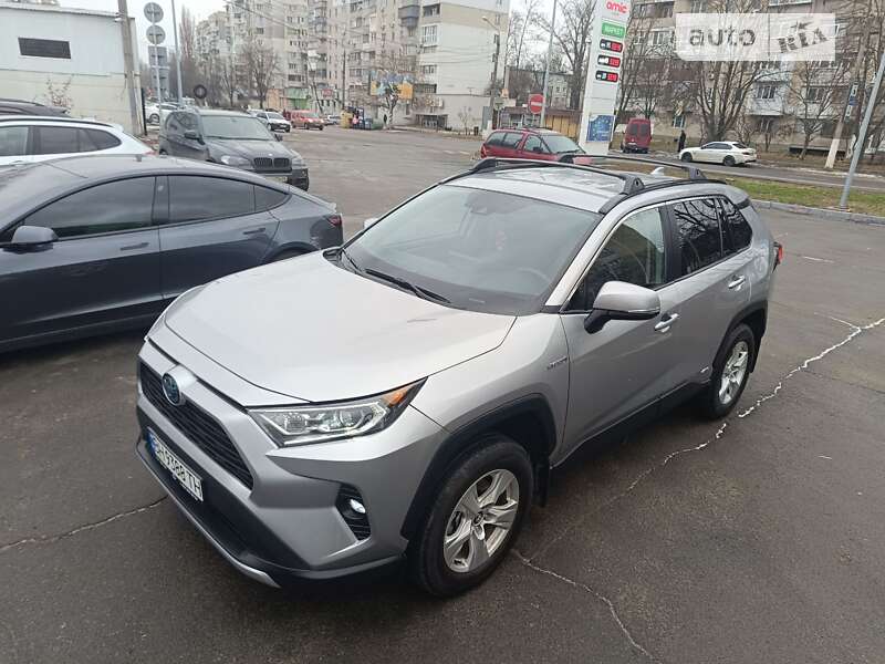 Внедорожник / Кроссовер Toyota RAV4 2020 в Одессе
