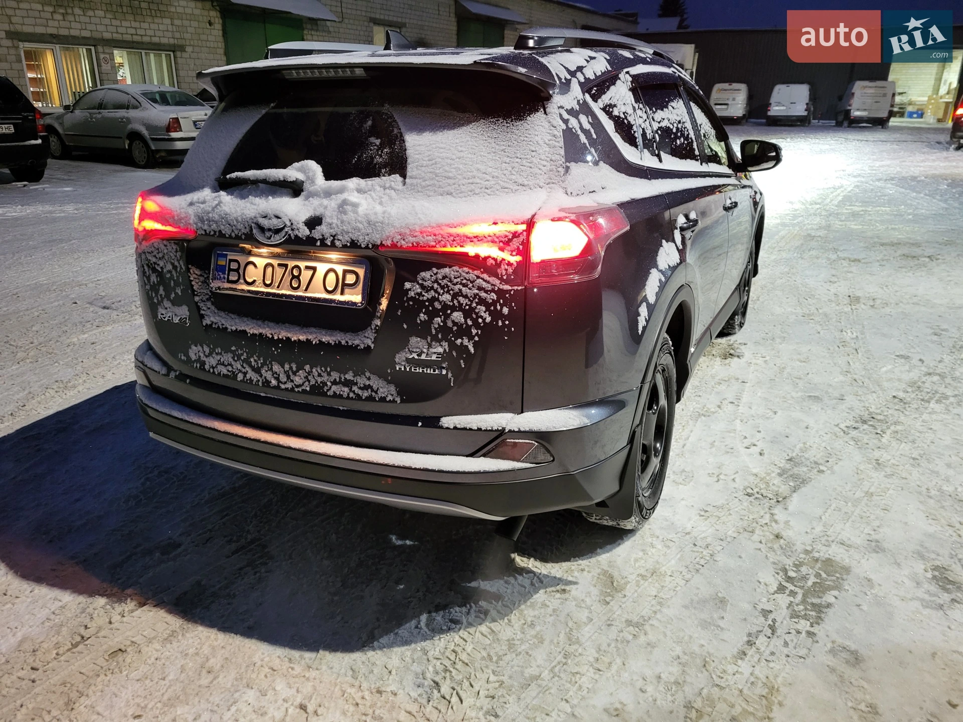 2017 Toyota RAV 4 - мініатюра 4