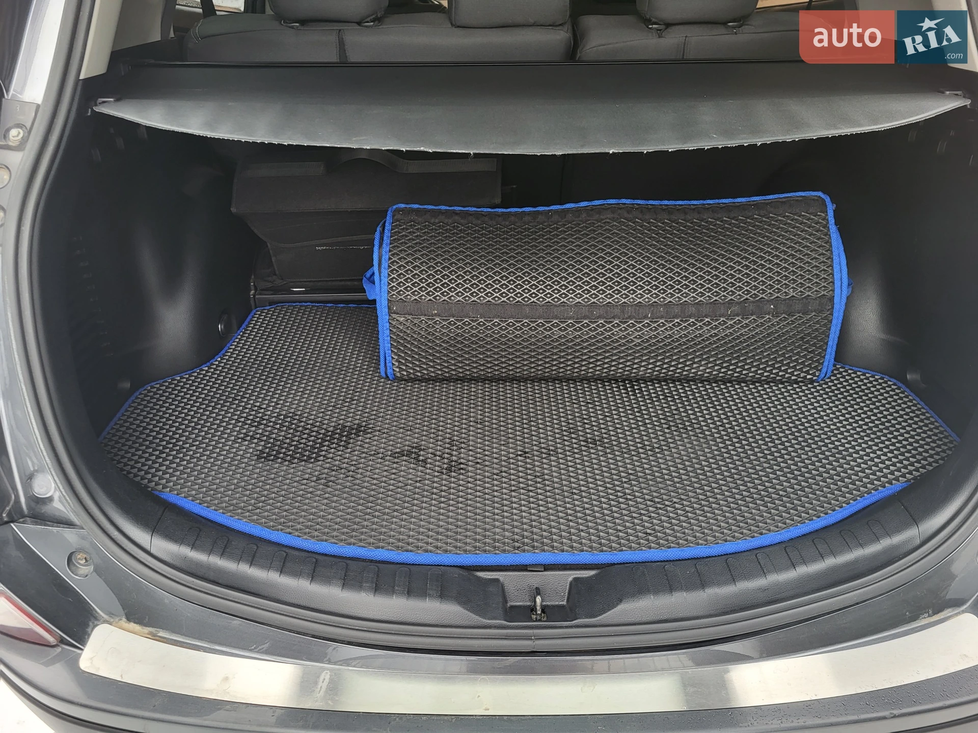 2017 Toyota RAV 4 - мініатюра 12