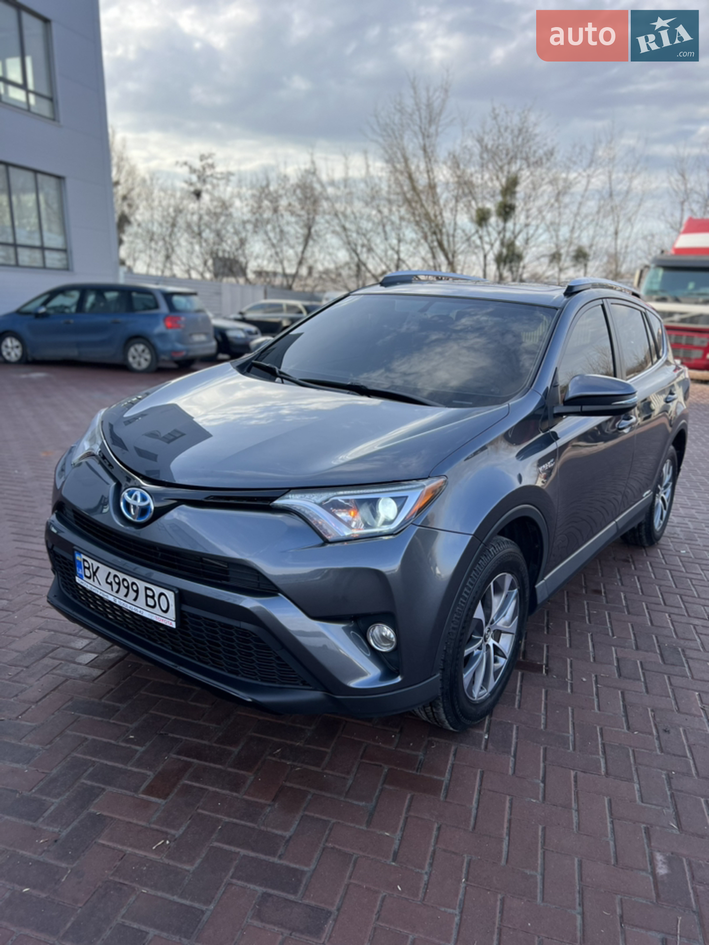2016 Toyota RAV 4 - мініатюра 18