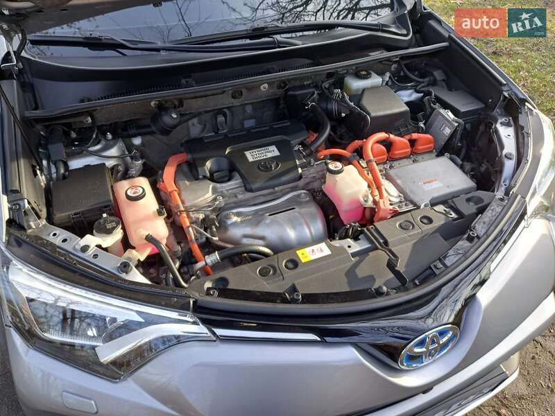 Внедорожник / Кроссовер Toyota RAV4 2017 в Херсоне фото 6 Внедорожник / Кроссовер Toyota RAV4 2017 в Херсоне