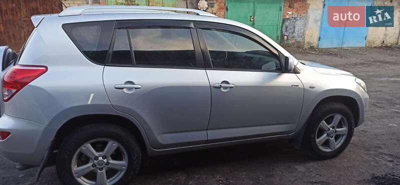 Внедорожник / Кроссовер Toyota RAV4 2008 в Терновке