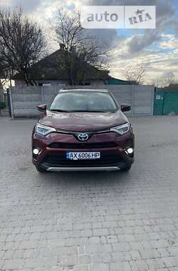 Внедорожник / Кроссовер Toyota RAV4 2016 в Харькове