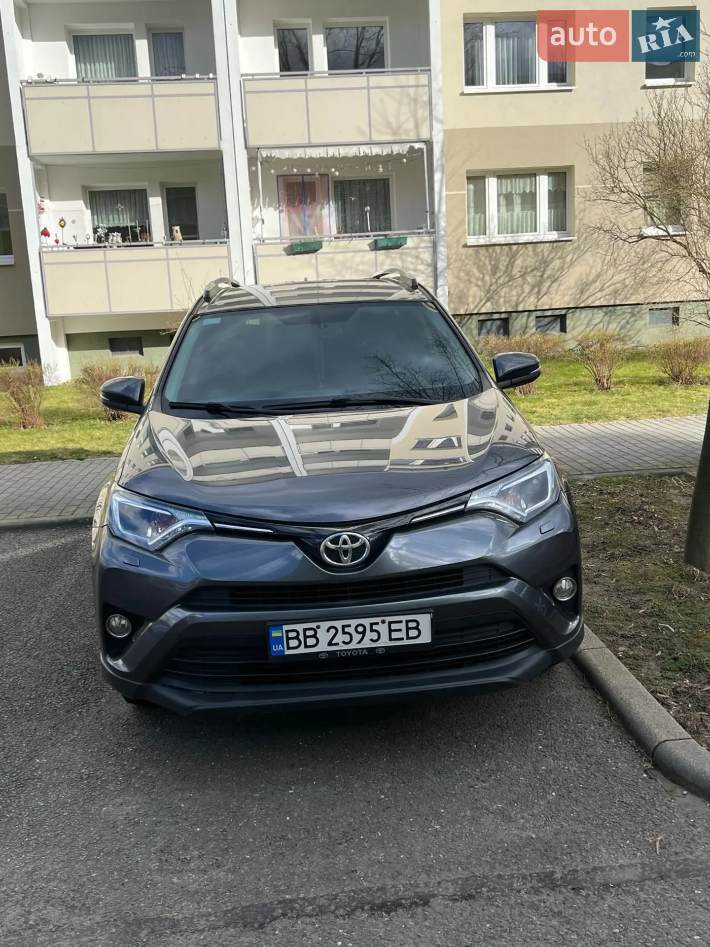 2016 Toyota RAV 4 - мініатюра 2