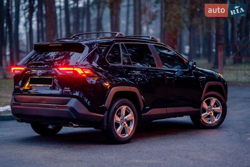 Внедорожник / Кроссовер Toyota RAV4 2020 в Чернигове фото 6 Внедорожник / Кроссовер Toyota RAV4 2020 в Чернигове