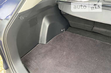 Внедорожник / Кроссовер Toyota RAV4 2021 в 