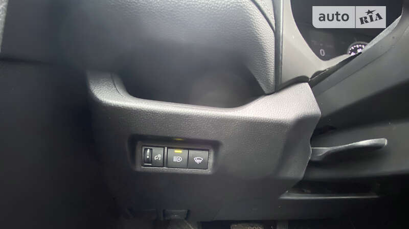 Внедорожник / Кроссовер Toyota RAV4 2021 в Тернополе