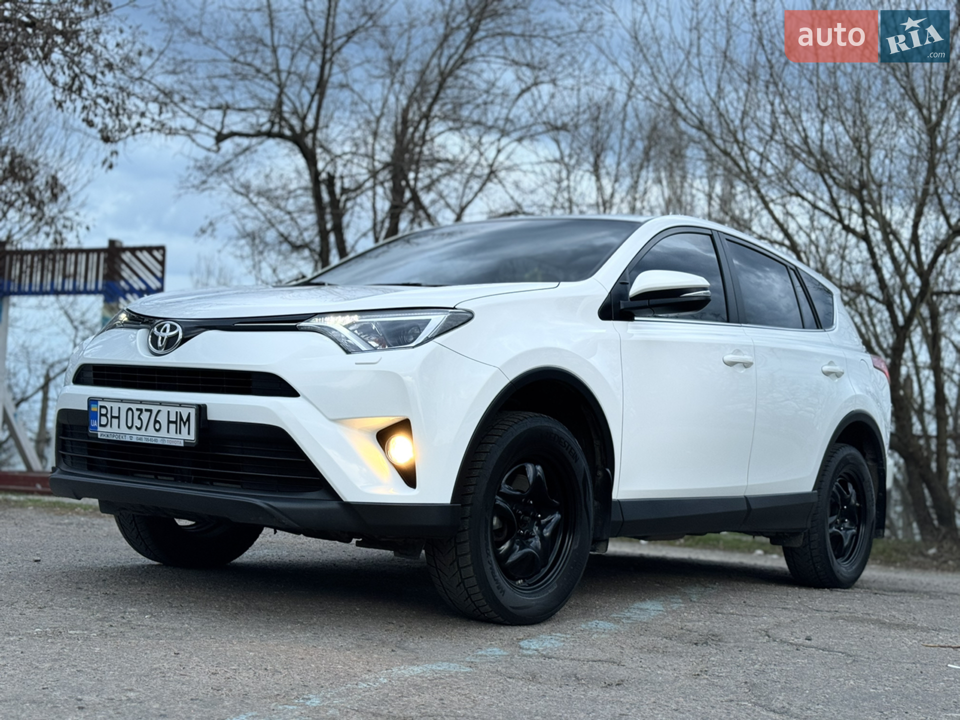 2017 Toyota RAV 4 - мініатюра 12