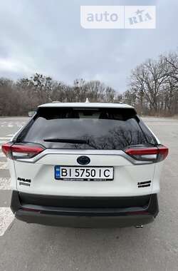 Внедорожник / Кроссовер Toyota RAV4 2020 в Полтаве