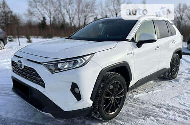 Позашляховик / Кросовер Toyota RAV4 2019 в Житомирі