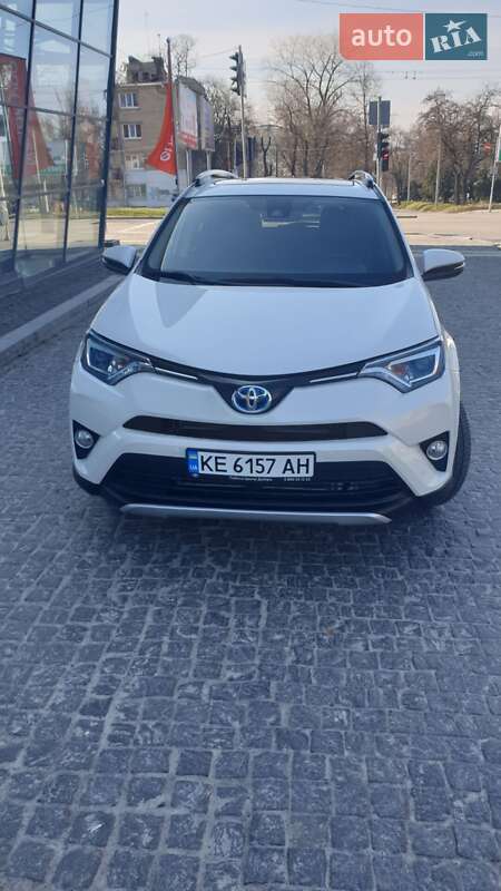 Toyota RAV4 2016