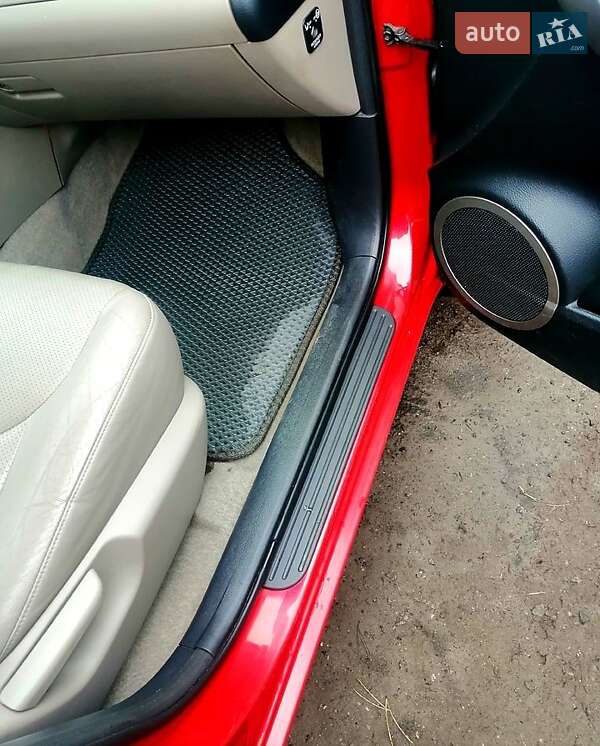 Внедорожник / Кроссовер Toyota RAV4 2008 в Харькове