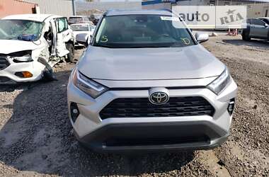 Внедорожник / Кроссовер Toyota RAV4 2022 в Днепре