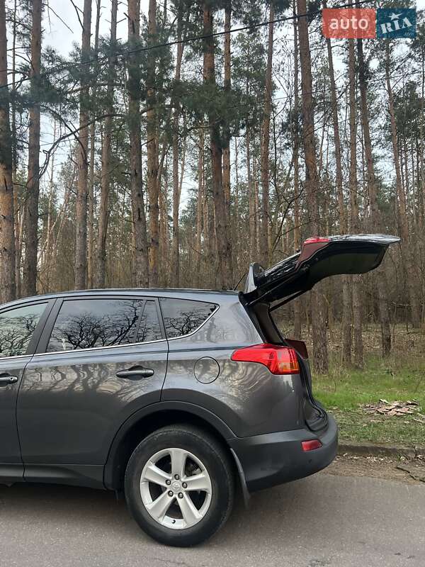 Позашляховик / Кросовер Toyota RAV4 2013 в Кропивницькому