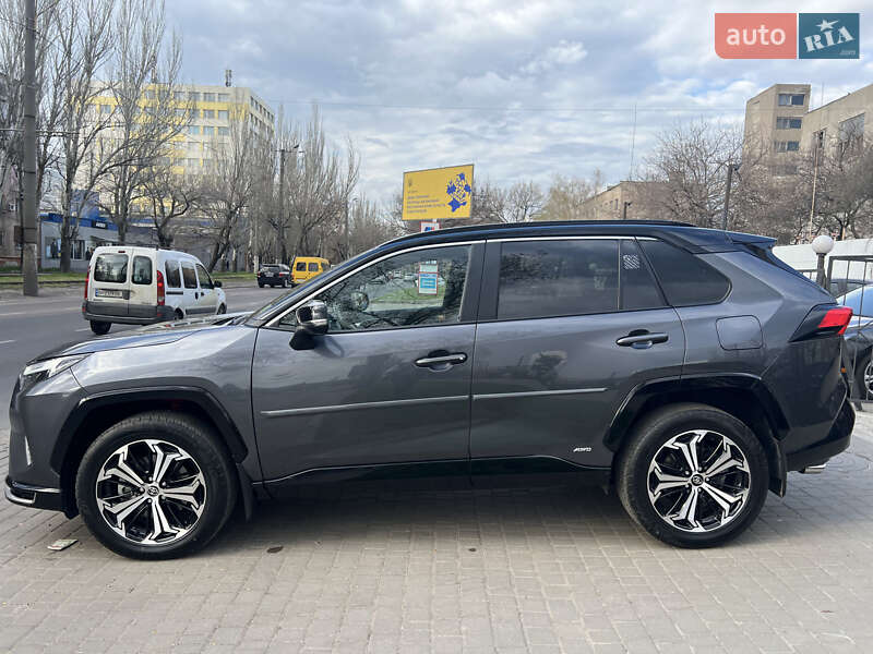 Внедорожник / Кроссовер Toyota RAV4 2022 в Одессе