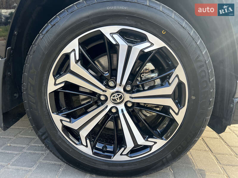 Внедорожник / Кроссовер Toyota RAV4 2022 в Одессе