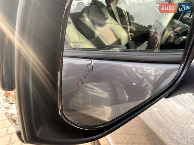 Внедорожник / Кроссовер Toyota RAV4 2022 в Одессе