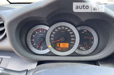 Позашляховик / Кросовер Toyota RAV4 2012 в Чернігові