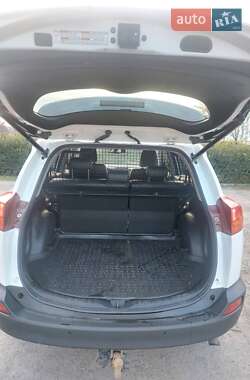 Внедорожник / Кроссовер Toyota RAV4 2013 в Луцке