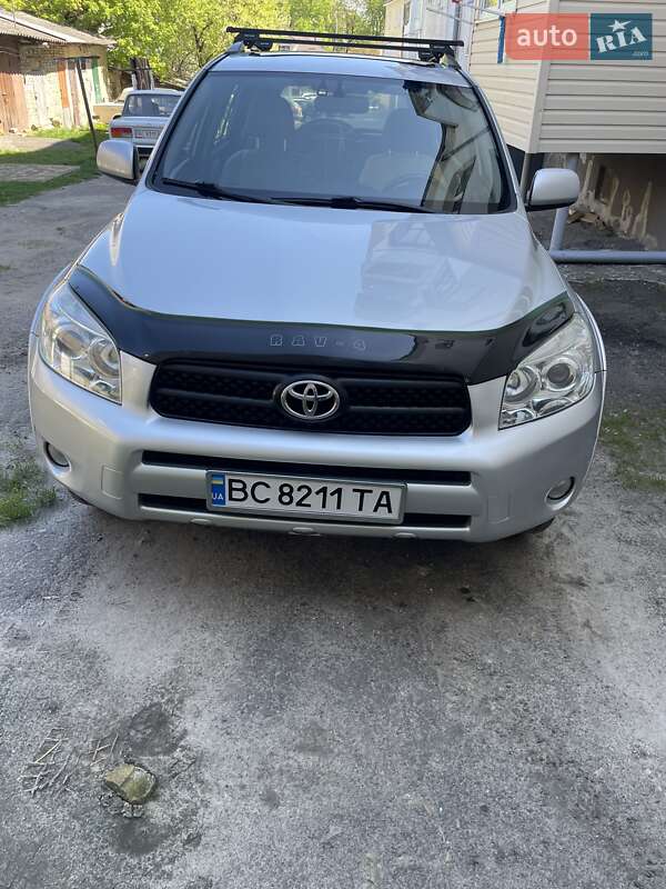 Toyota RAV4 2007