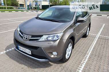 Внедорожник / Кроссовер Toyota RAV4 2014 в Киеве