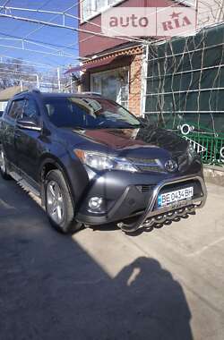 Внедорожник / Кроссовер Toyota RAV4 2015 в Первомайске