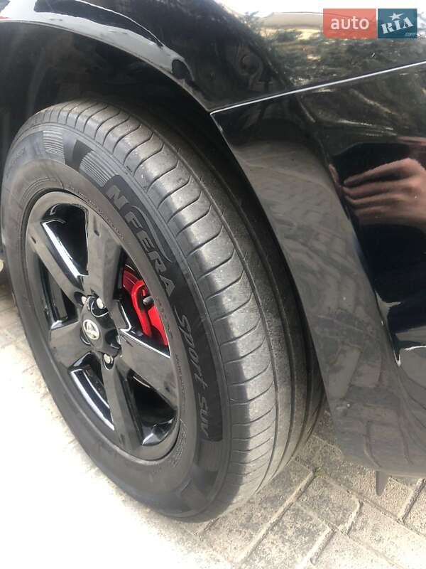 Внедорожник / Кроссовер Toyota RAV4 2007 в Ужгороде
