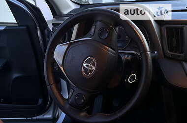 Внедорожник / Кроссовер Toyota RAV4 2013 в Виннице