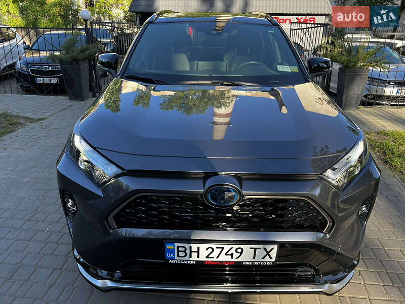 Внедорожник / Кроссовер Toyota RAV4 2022 в Одессе